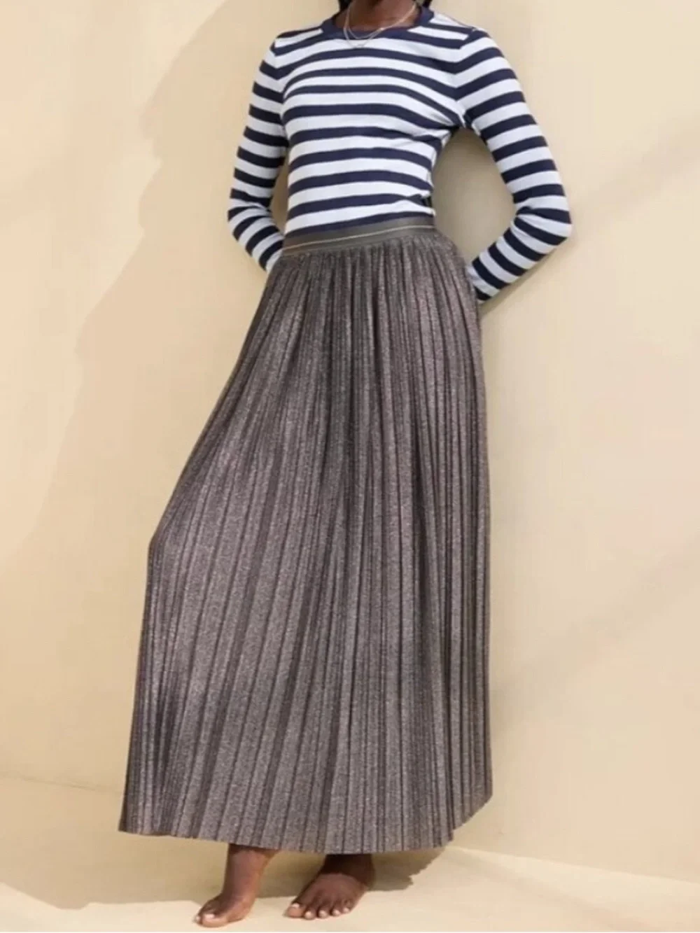 NWOT Aerie Women's Pleated Metallic Maxi Skirt Size Small